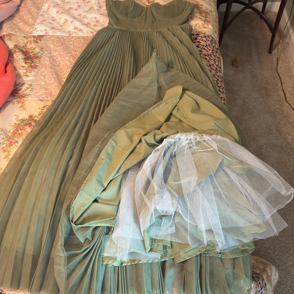 Hutch Olive Strapless Pleated Gown - Picture 3 of 9